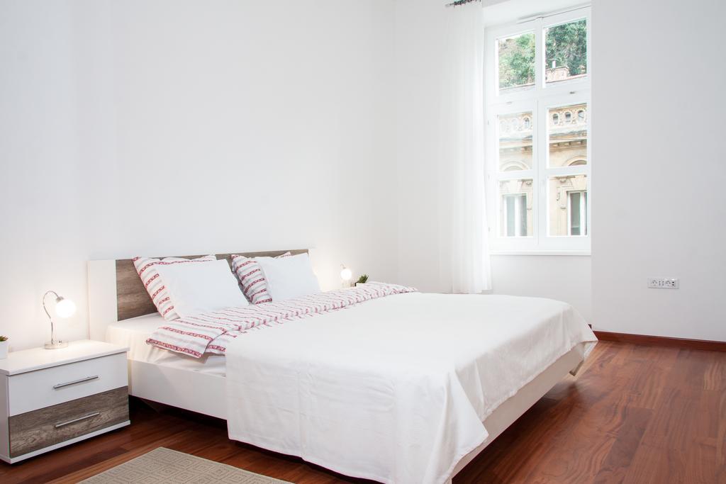 Apartments Mezzanine Zagreb Exterior photo